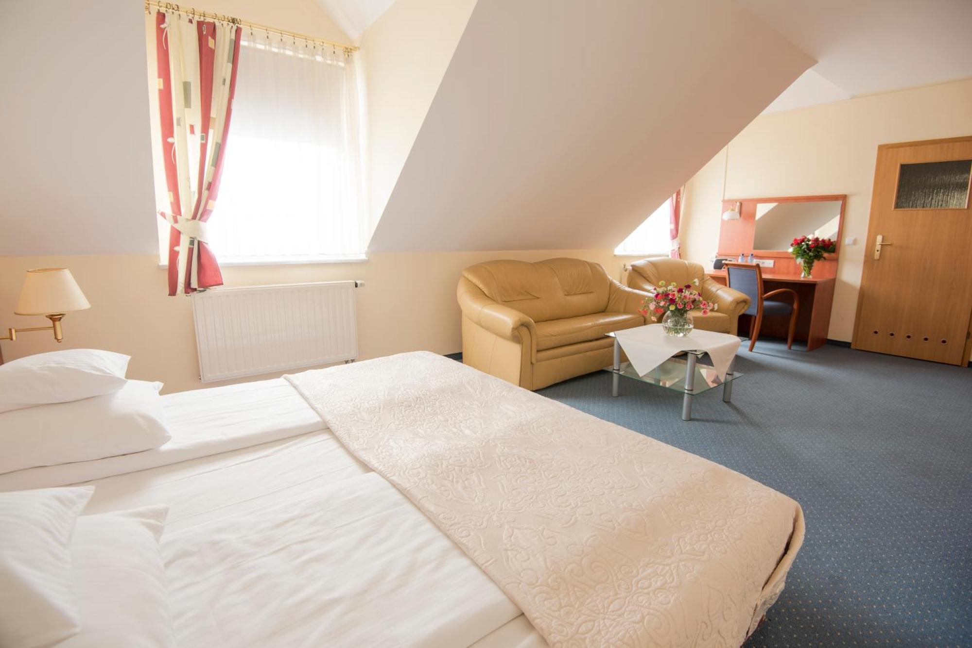 Hotel Daria Тыхы Экстерьер фото